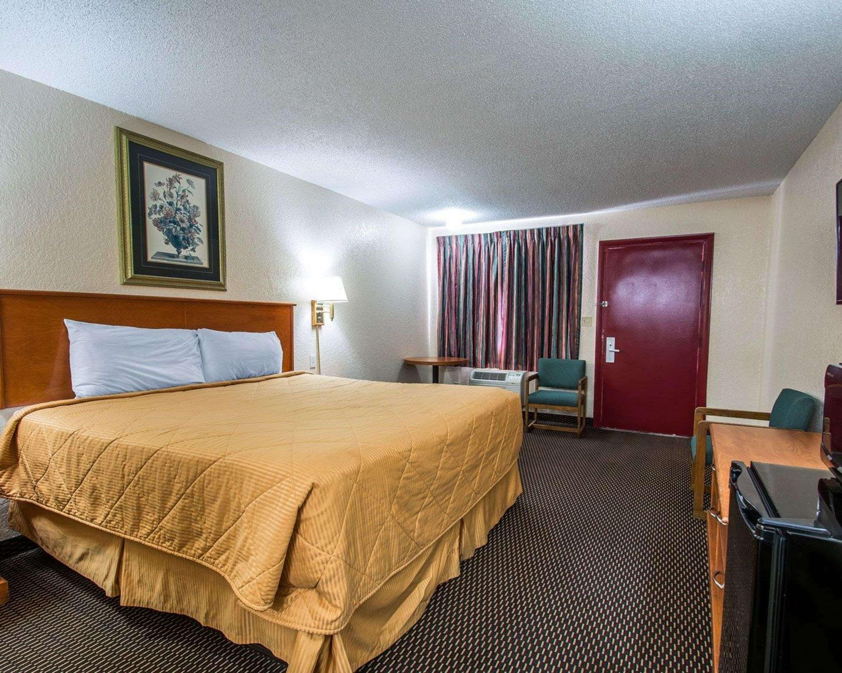 Rodeway Inn Fort Pierce I-95 Экстерьер фото